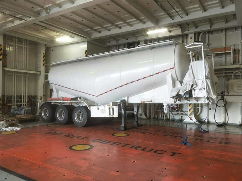 Cement trailer 